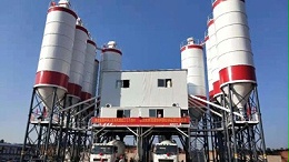 自建工程混凝土搅拌站如何选址、选型和安装调试？太平洋搅拌站告诉你