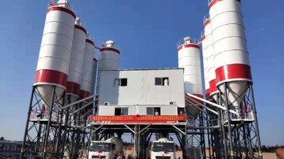 自建工程混凝土搅拌站如何选址、选型和安装调试？太平洋搅拌站告诉你